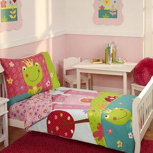 Fairytales 4 Piece Toddler Girl Bed Set - New See Details